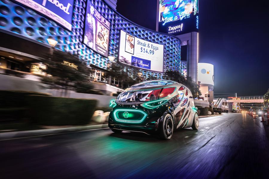  Mercedes-Benz Vision URBANETIC 2018 года  (фото 27 из 28)